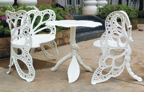 Bộ sưu tập bàn ghế cafe sân vườn đẹp nổi bật 2018